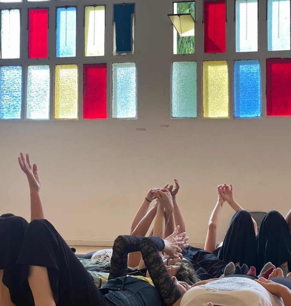 el vinculo en arteterapia gestalt e1763383096983