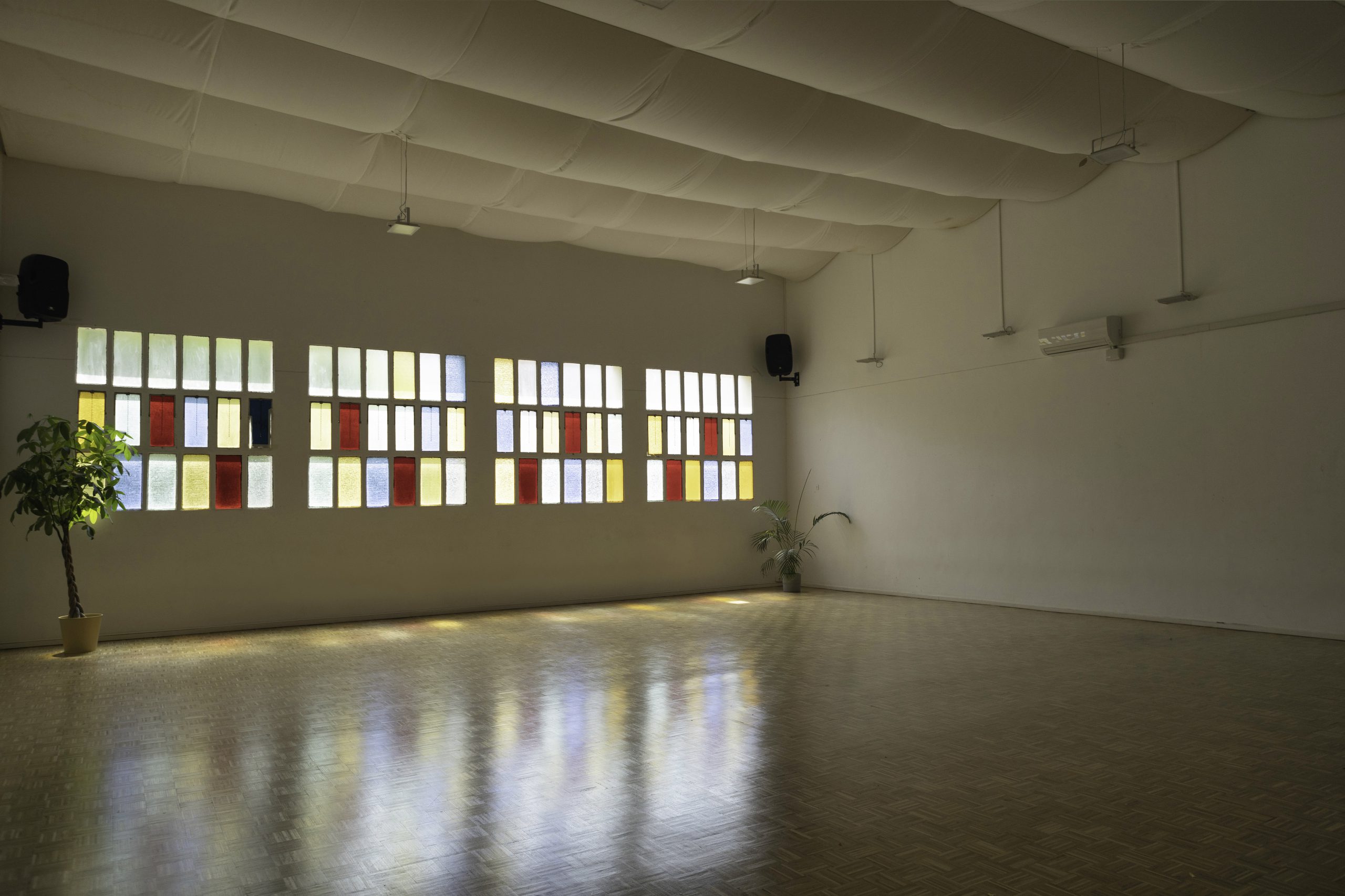 Escuela Hephaisto de arteterapia gestalt